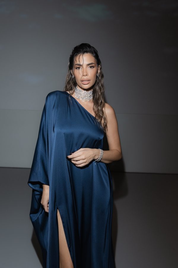 facetune_16-09-2026-16-53-27 AURA DRESS DEEP BLUE